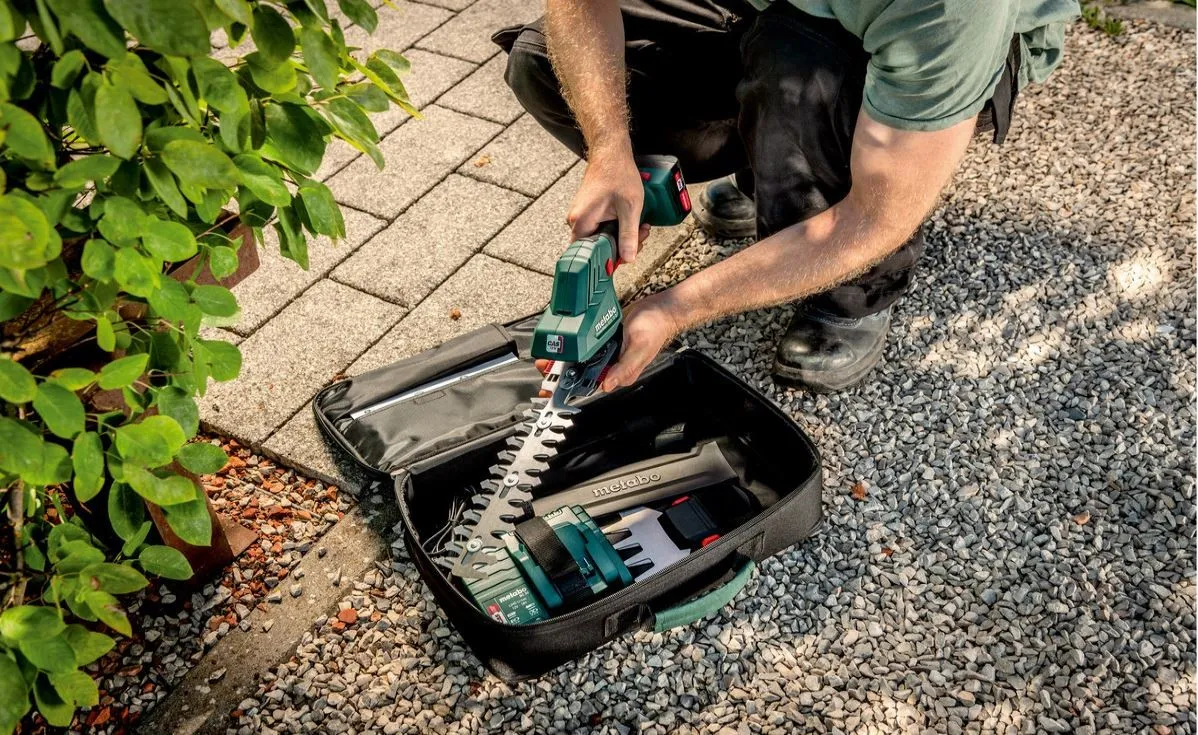 METABO ACCUBORSTEL EN GRASSCHAAR POWERMAXX SGS 12 Q 601608500