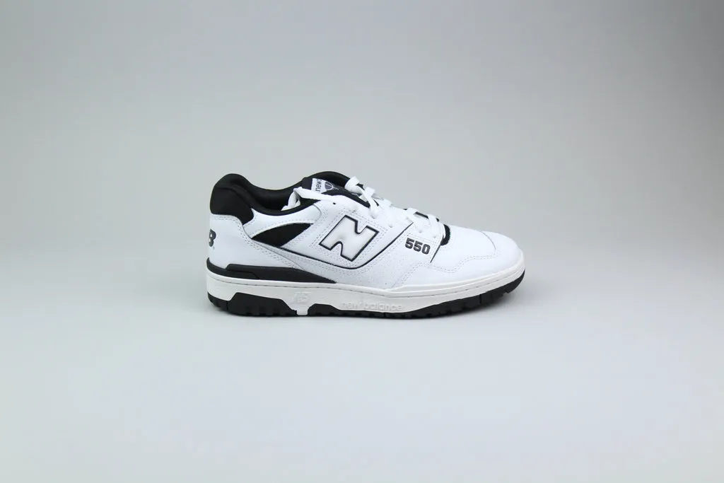 NEW BALANCE 550 'WHITE & BLACK'  SIZE 43 (ARCHIVE)